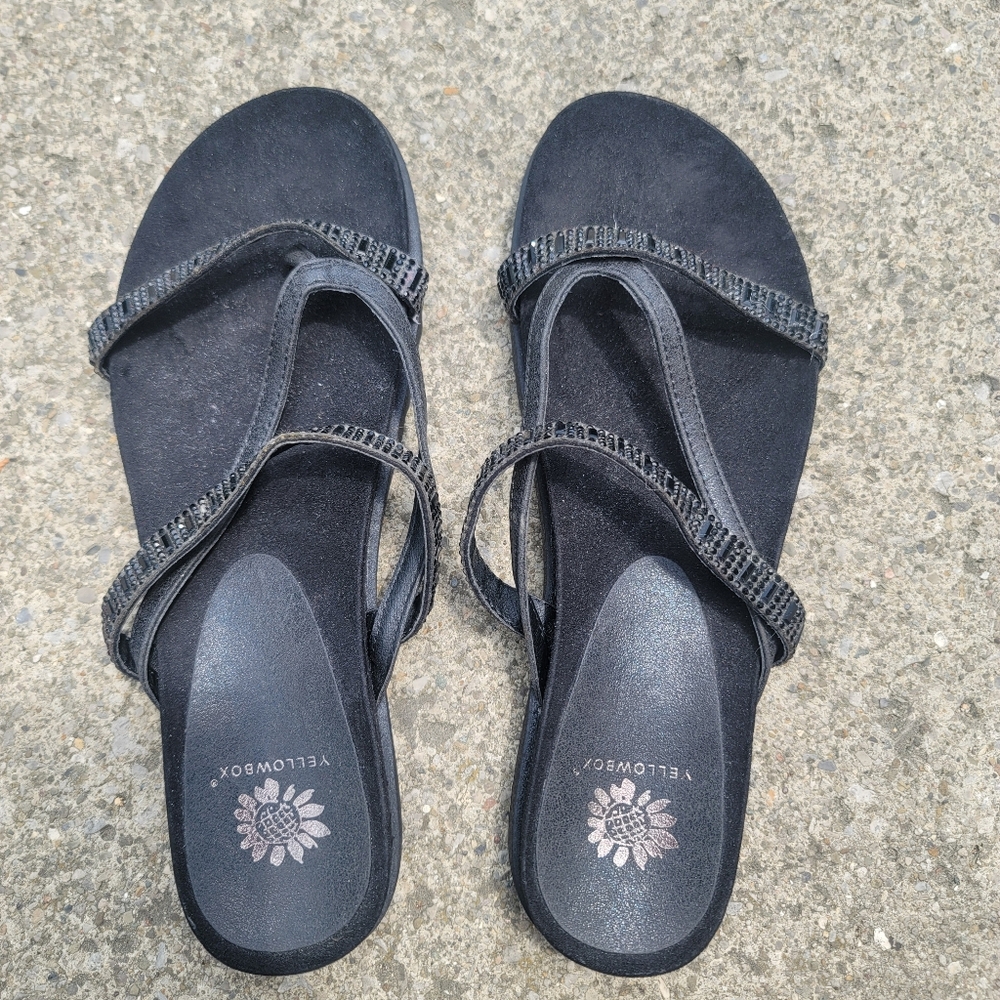Yellow Box Black Sparkly Sandals Women Size 7.5 NWOT